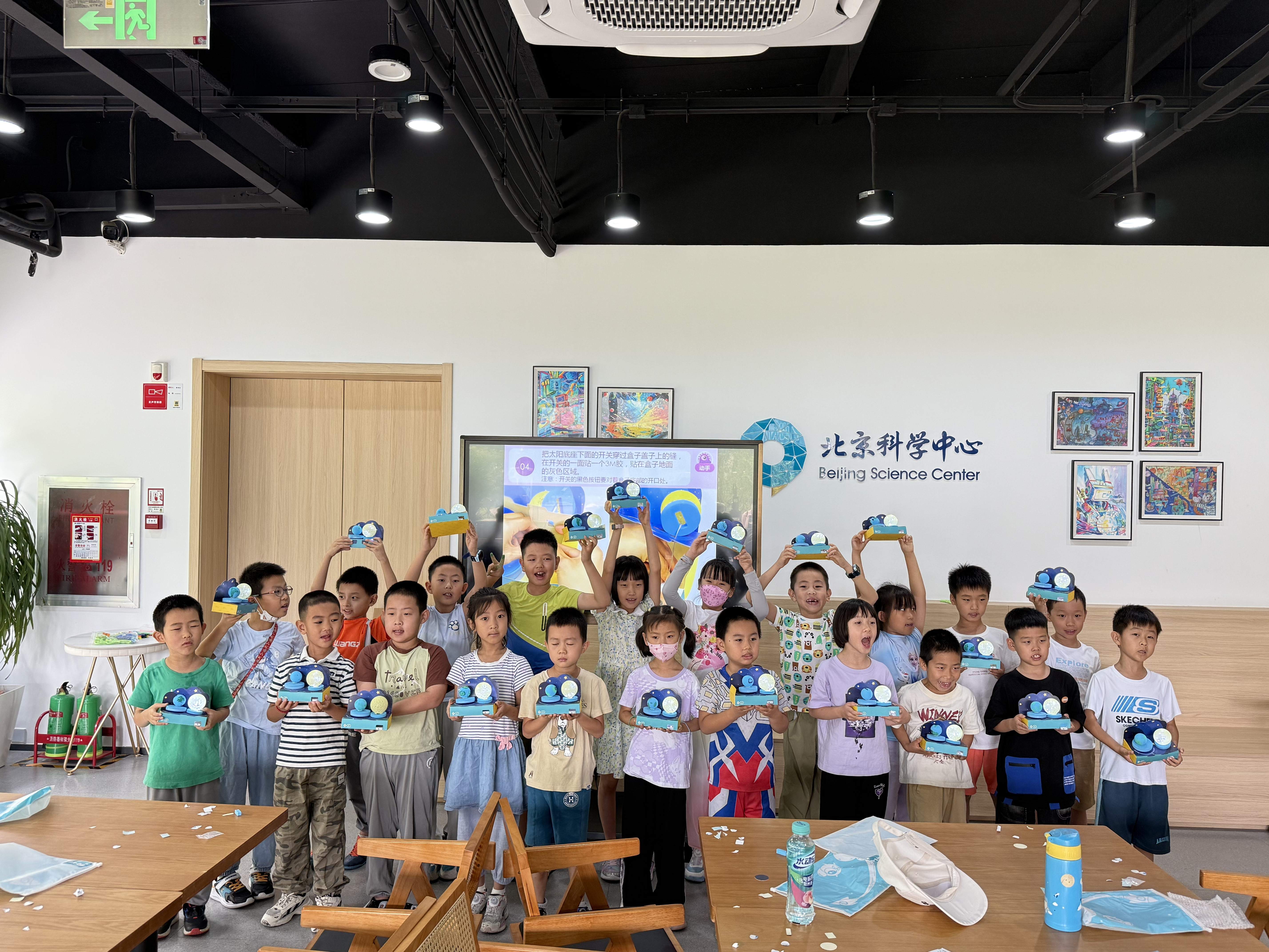 图片 7.jpg 图片 7.jpg